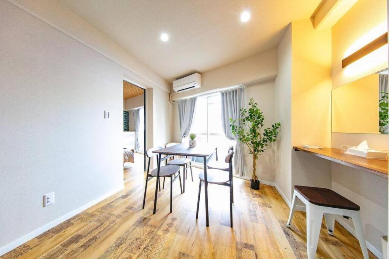 Appartement Early Arc Ōsaka Extérieur photo